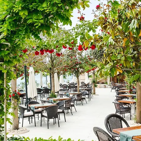 Διαμέρισμα Luxury Vue Sur La Golden Sands