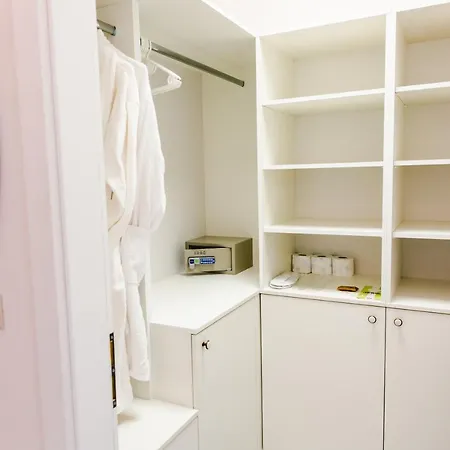 Διαμέρισμα Luxury Vue Sur La *
